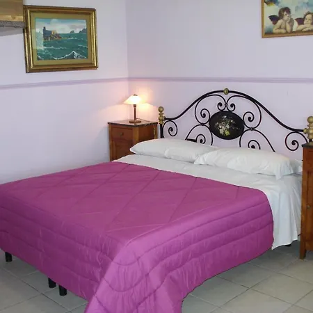 Casa Vacanze Lillo Holiday home *